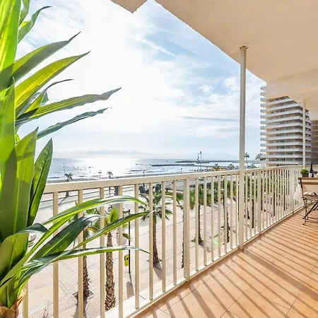 Front Paseo Maritimo *